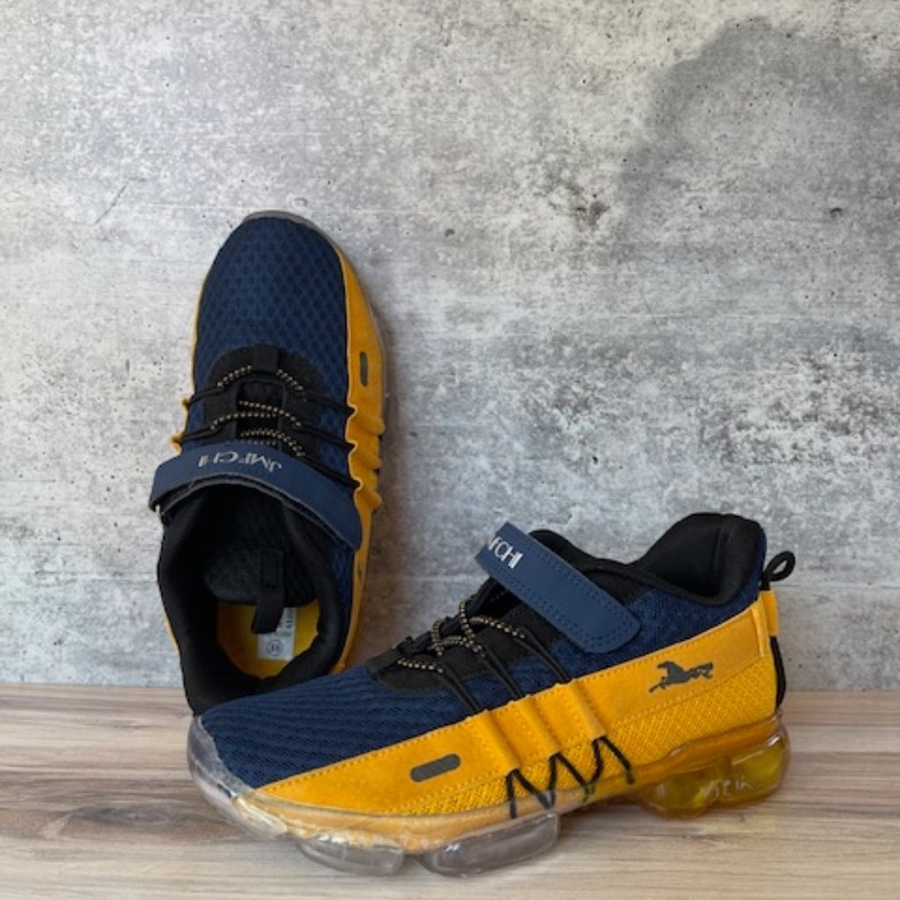 Vitike Lightweight running shoes